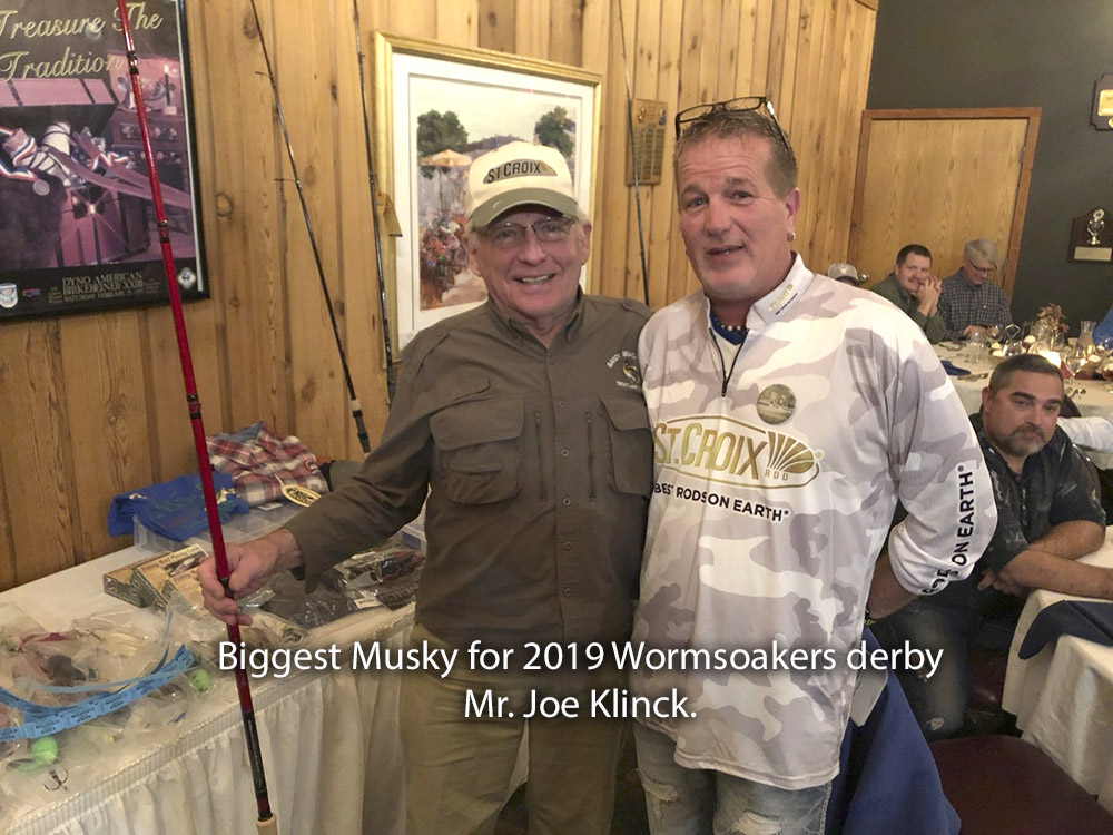 Joe Klinck Winner 2019 Wormsoaker Biggest Musky.